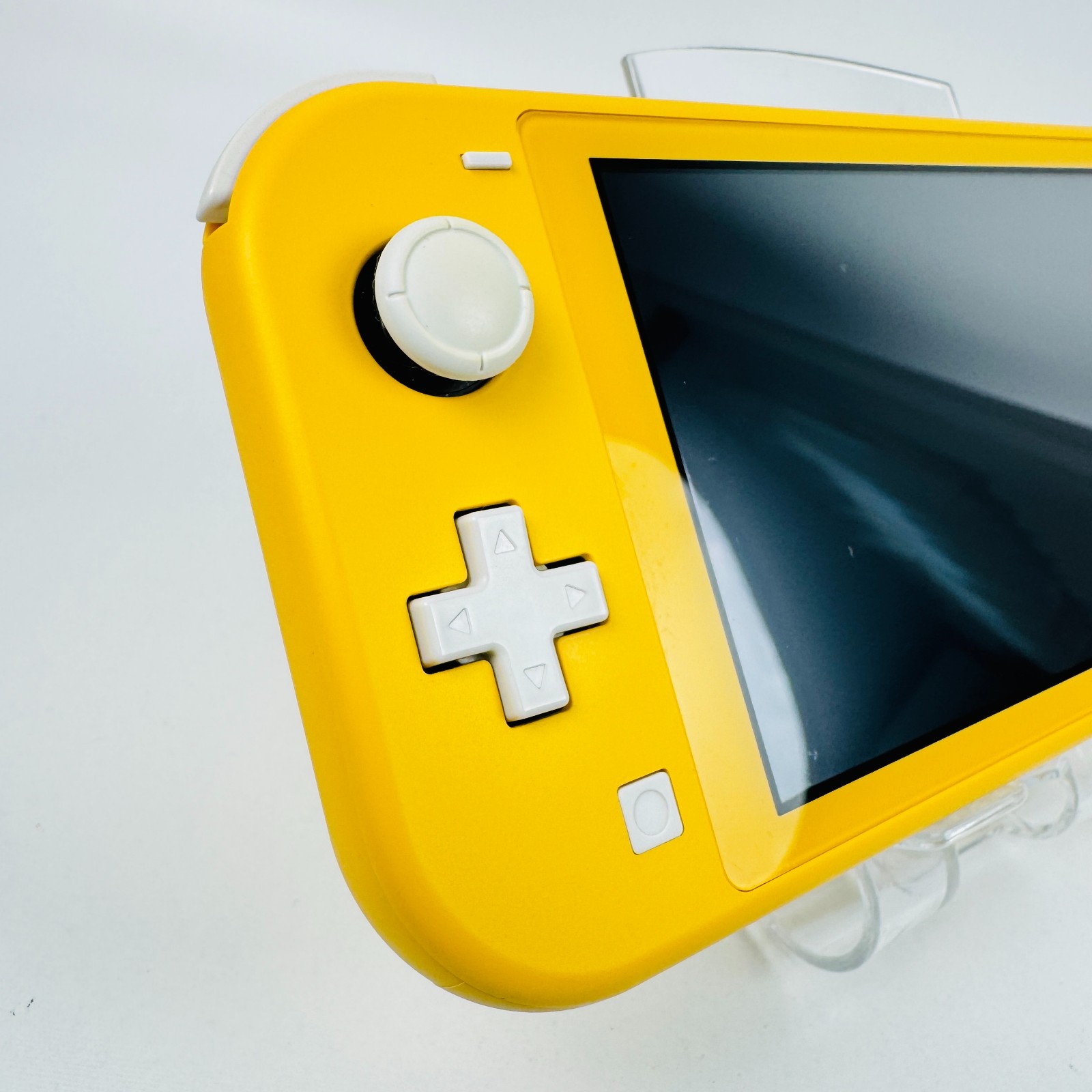 ”Region Free” Used Nintendo Switch Lite Colors Yellow & Charger