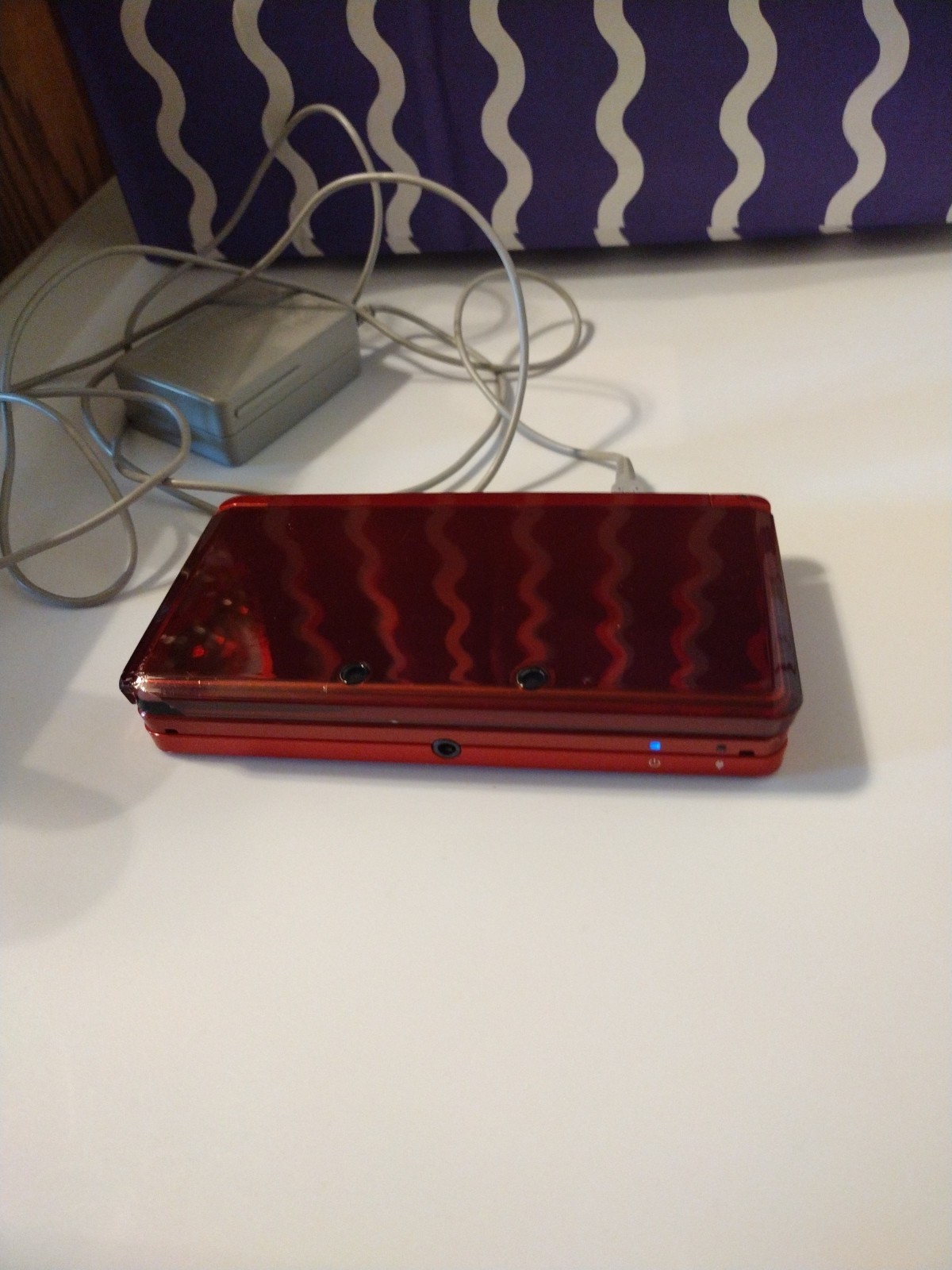 Nintendo 3DS Handheld System – Flame Red-needs outer screen repair ( DIY Utube)