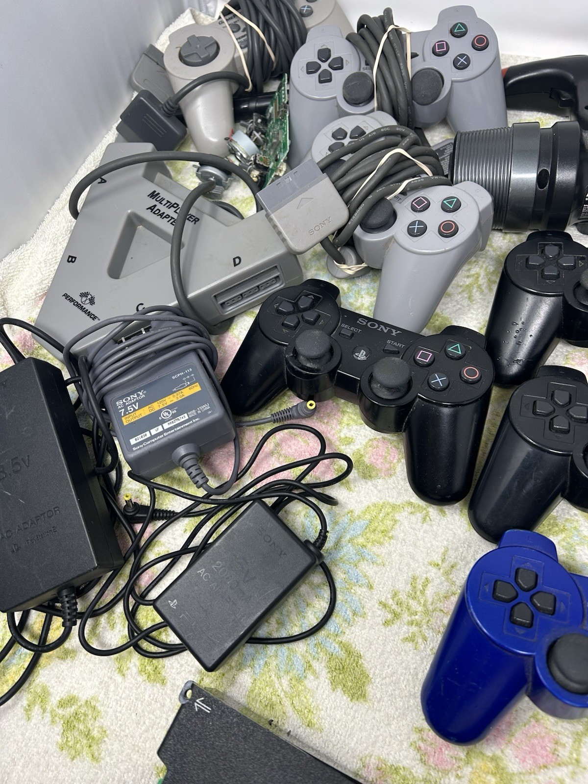 Lot Bundle PS,ps2 Cords,Controllers PS2 OEM A/V Cable Power Supply OEM 3rd Party