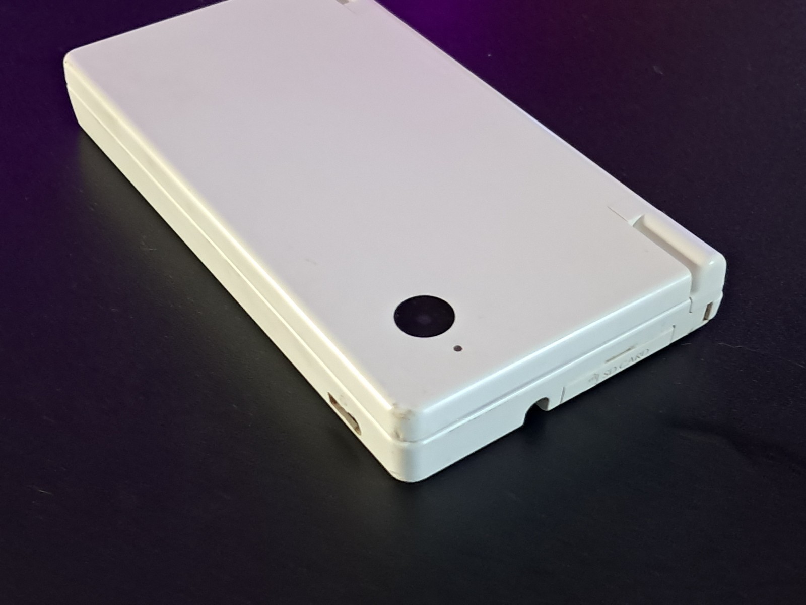 Nintendo DSi White Complete and Working + Original Boutique Style Game