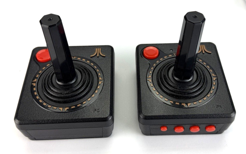ATARI Flashback 8 Gold ACTIVISION Edition HD with 130 GAMES 40TH HDMI Compatible