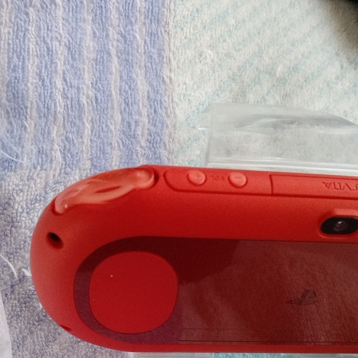 Mint PS Vita Slim PCH-2000 Metallic Red (ZA26) – Complete – Tested
