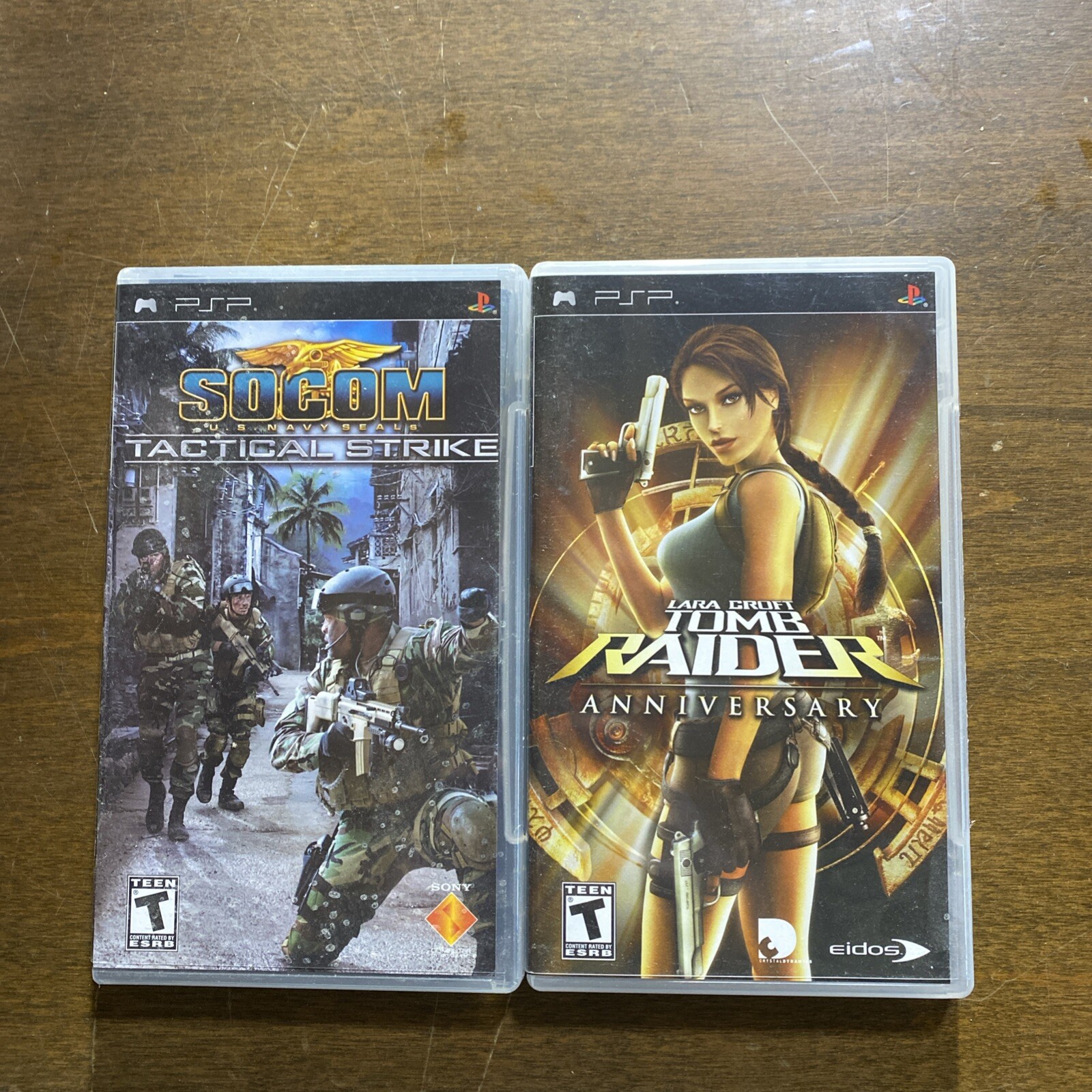 Sony PSP 3001 Silver Platinum System & Accessories Bundle works but no battery.