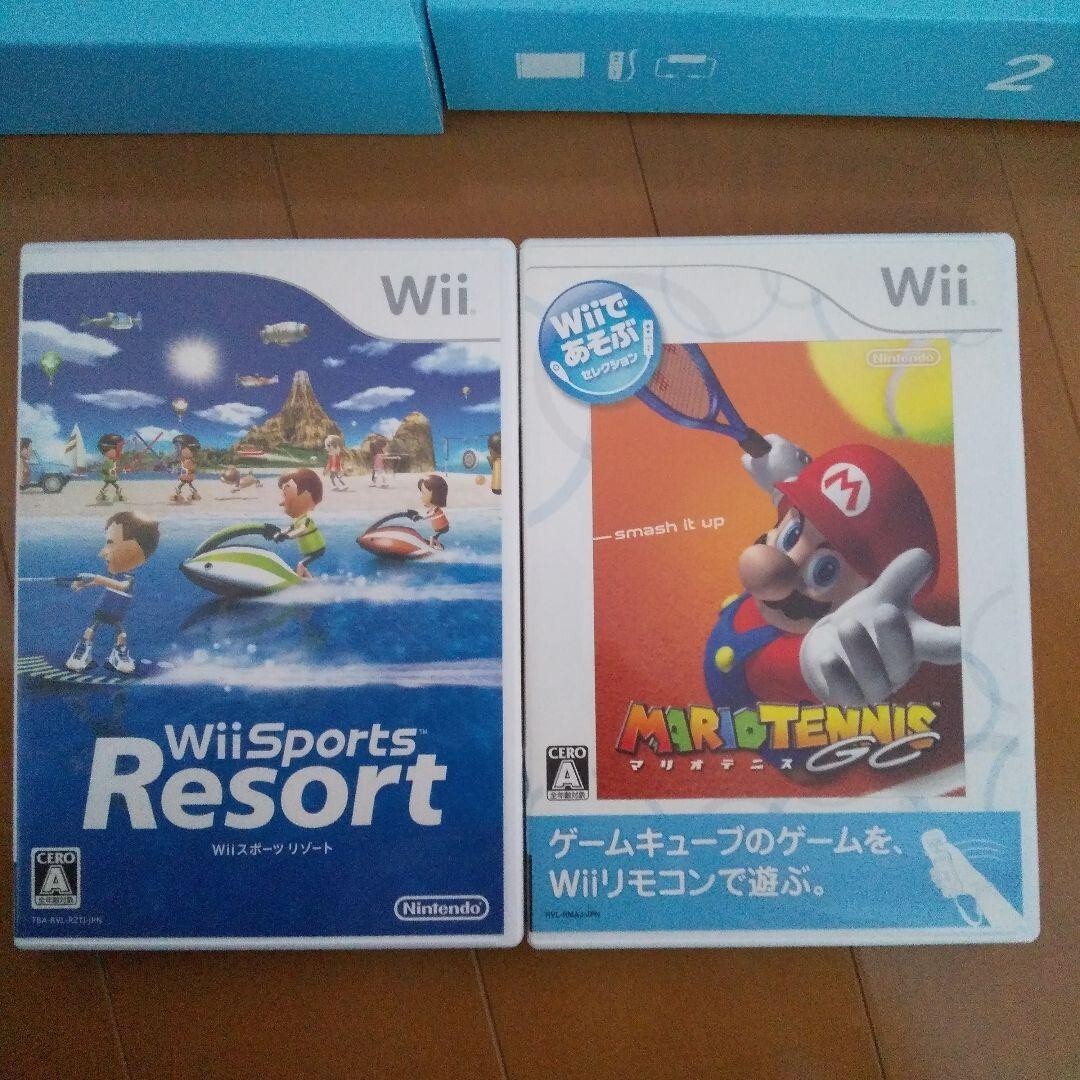 Nintendo Wii Black Console 2 Remote Control Sports Resort Mario Tennis Software