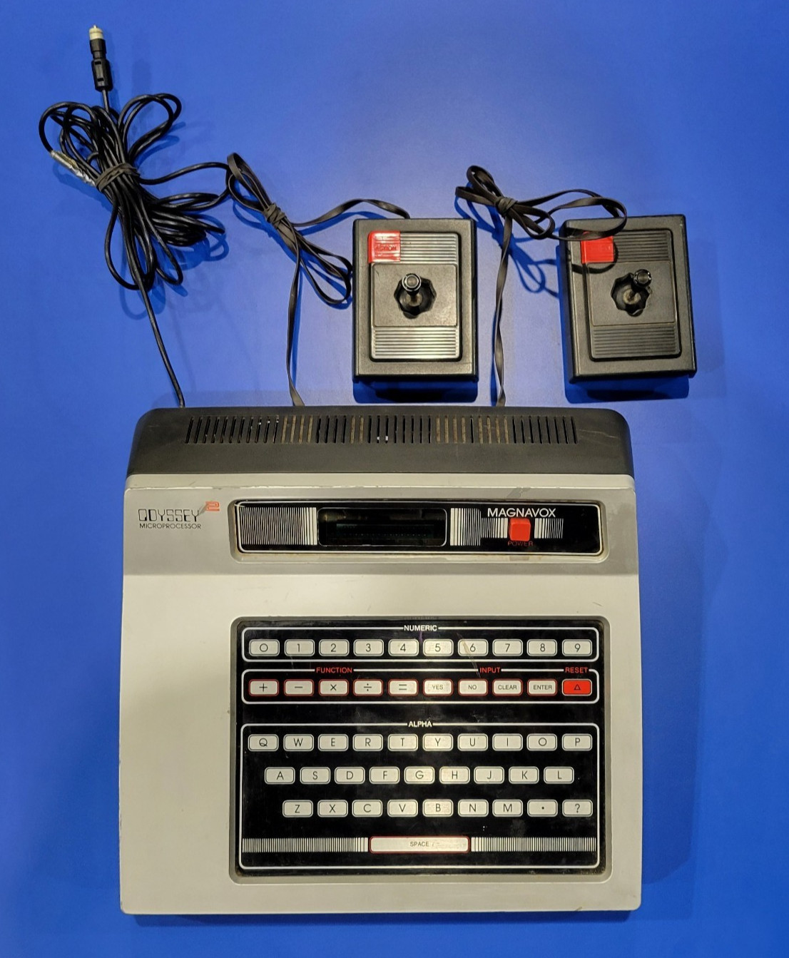 Magnavox Odyssey 2 Console with Controllers And Cables