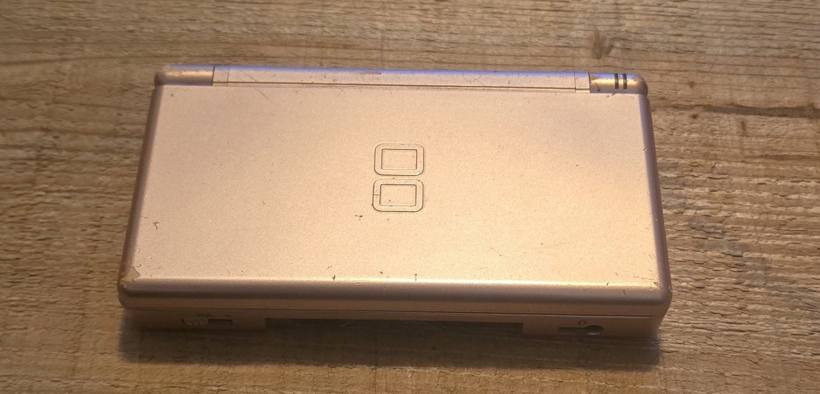 Nintendo DS Lite Console Only Metallic Rose Pink For Parts Repair Works **READ**