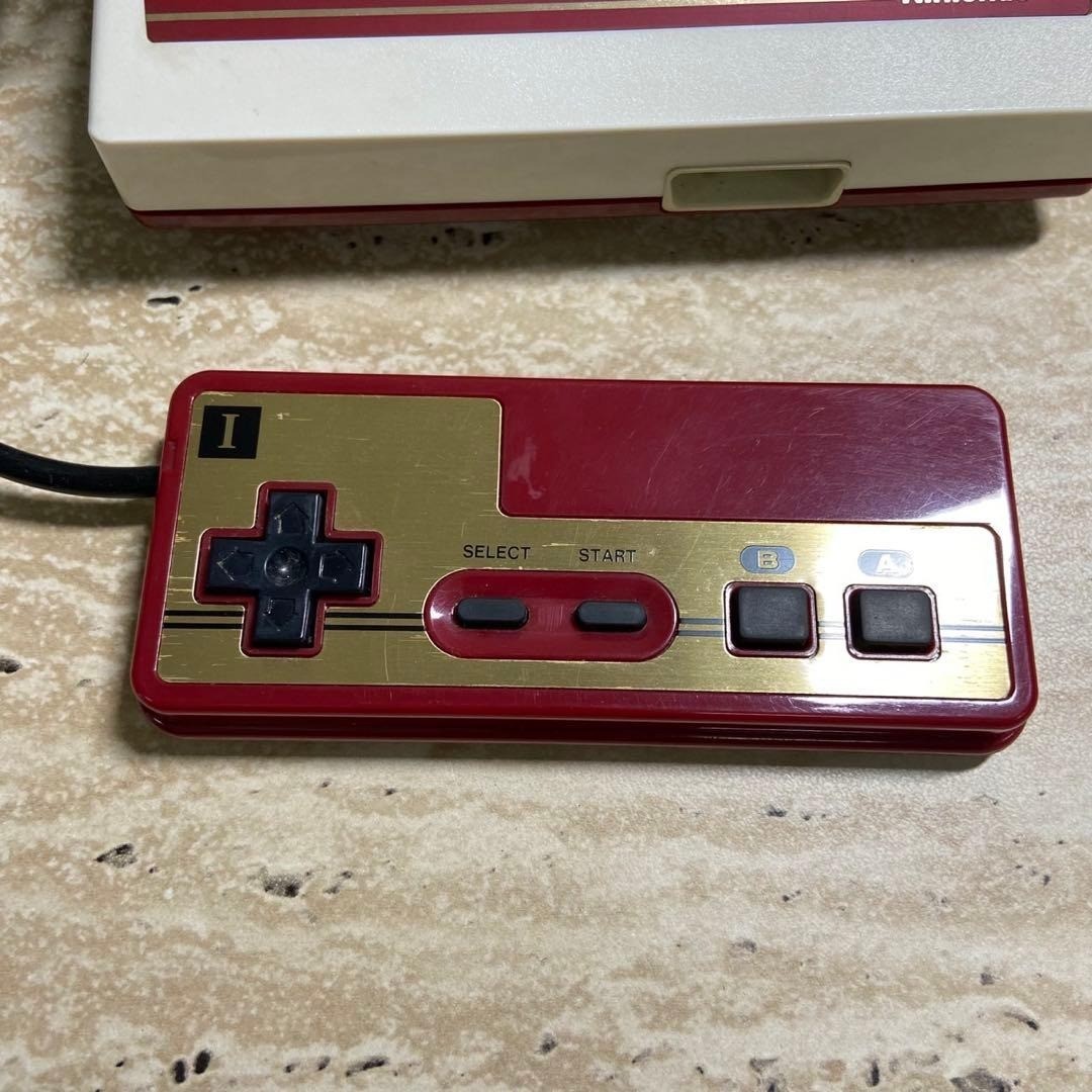 Nintendo Family Computer Famicom Square Button Console Boxed Tested Working 7157
