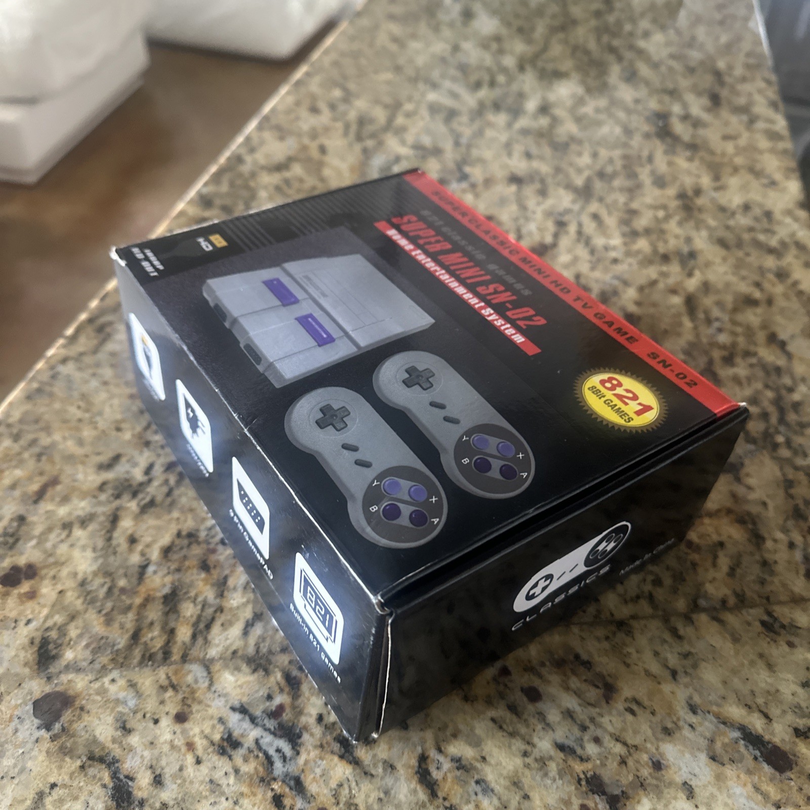 Super Mini SN-02 Retro Game Console – 821 Built-In Classic Games – 2 Controllers