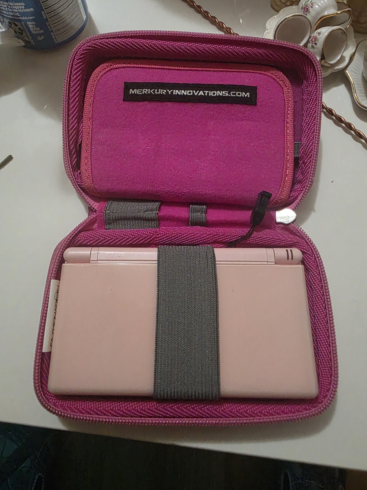 Nintendo DS Lite Pink Handheld Console w/ Case Charger Not Included Working.