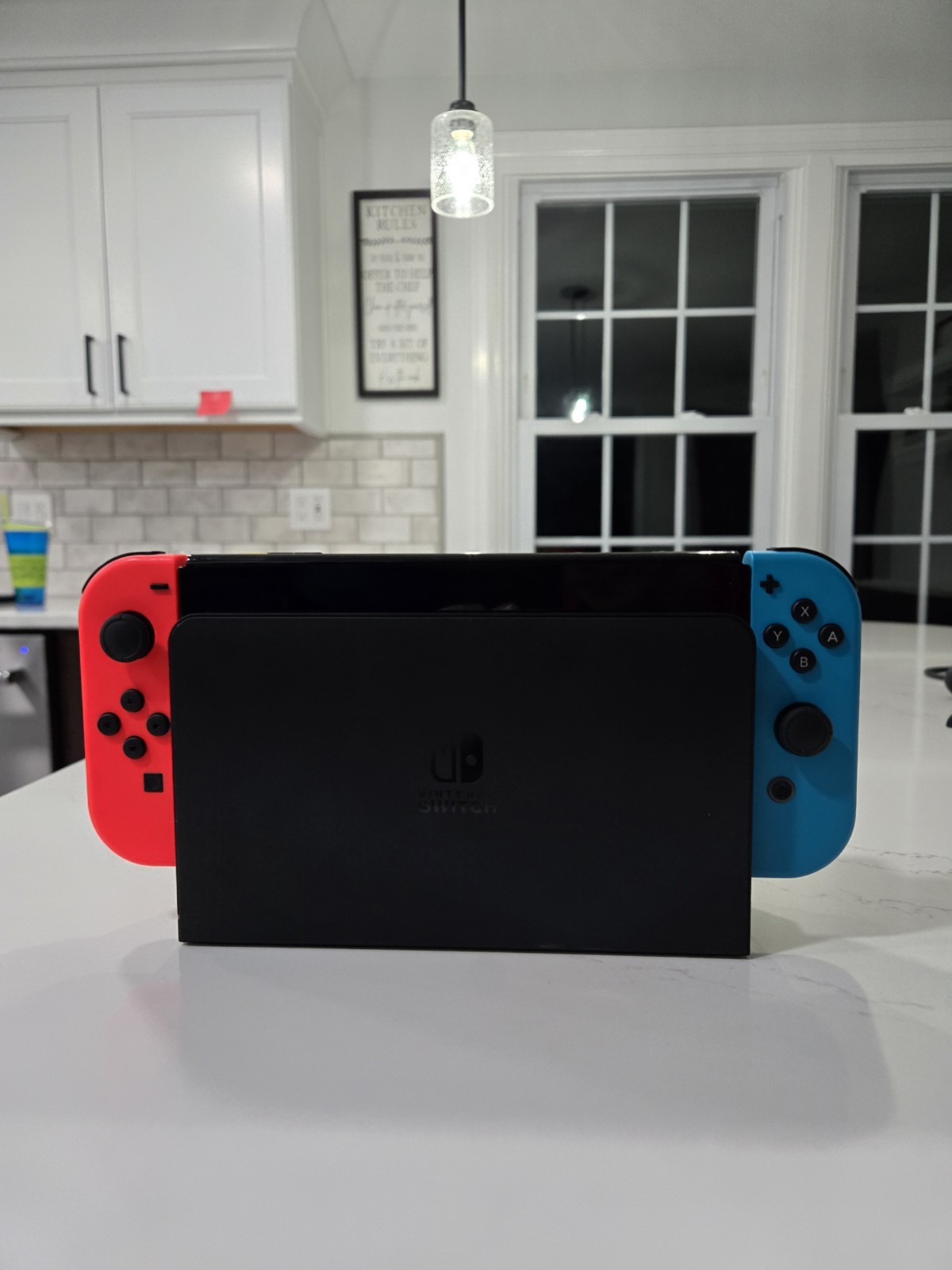 Nintendo Switch oled red and blue