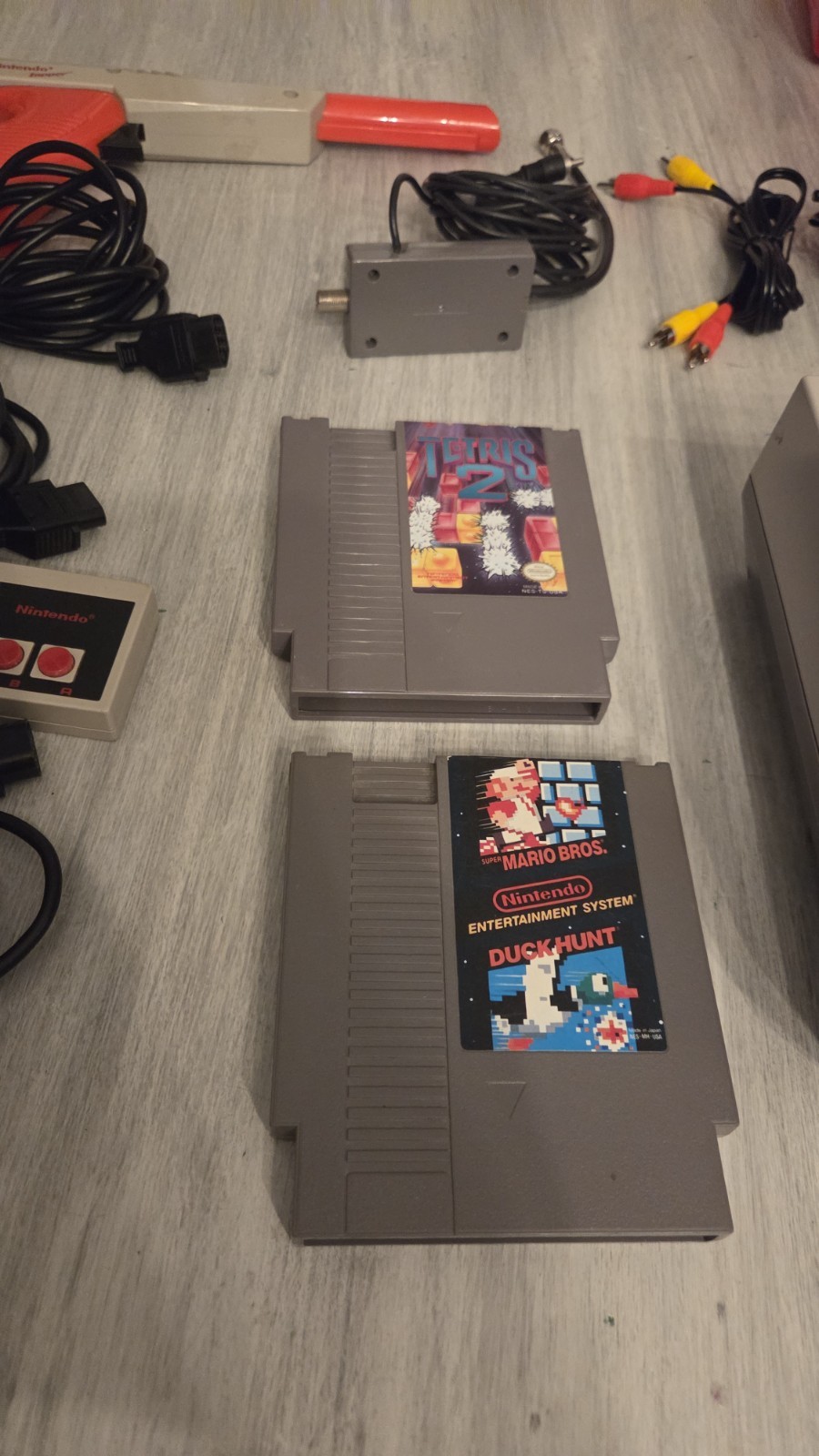 Nintendo NES-001 Console Bundle Used **READ DESCRIPTION **