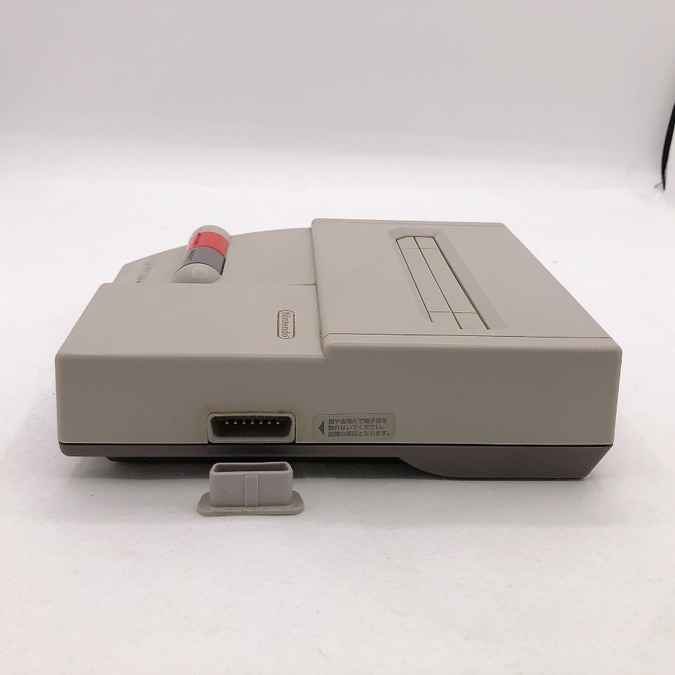 Nintendo New Famicom Console AV HVC-101 Controller Made in Japan NES Tested