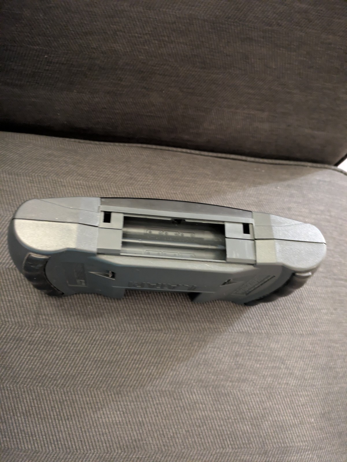 Atari Lynx 2 II Handheld System – For Parts /Repair. Not Working.