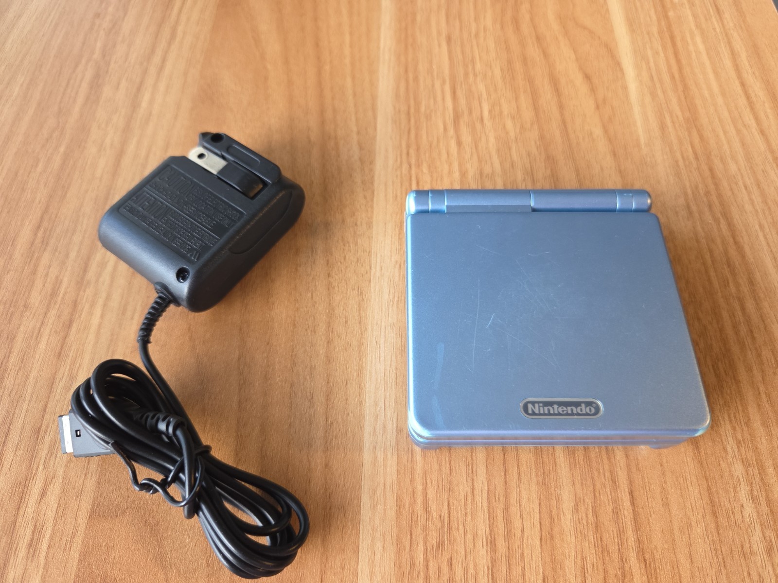 Nintendo Gameboy Advance SP Handheld System Console Pearl Blue (AGS-001) Tested