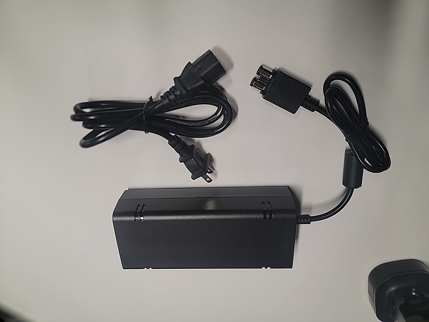 Microsoft Xbox 360 Kinect Bundle 250GB Matte Black Console