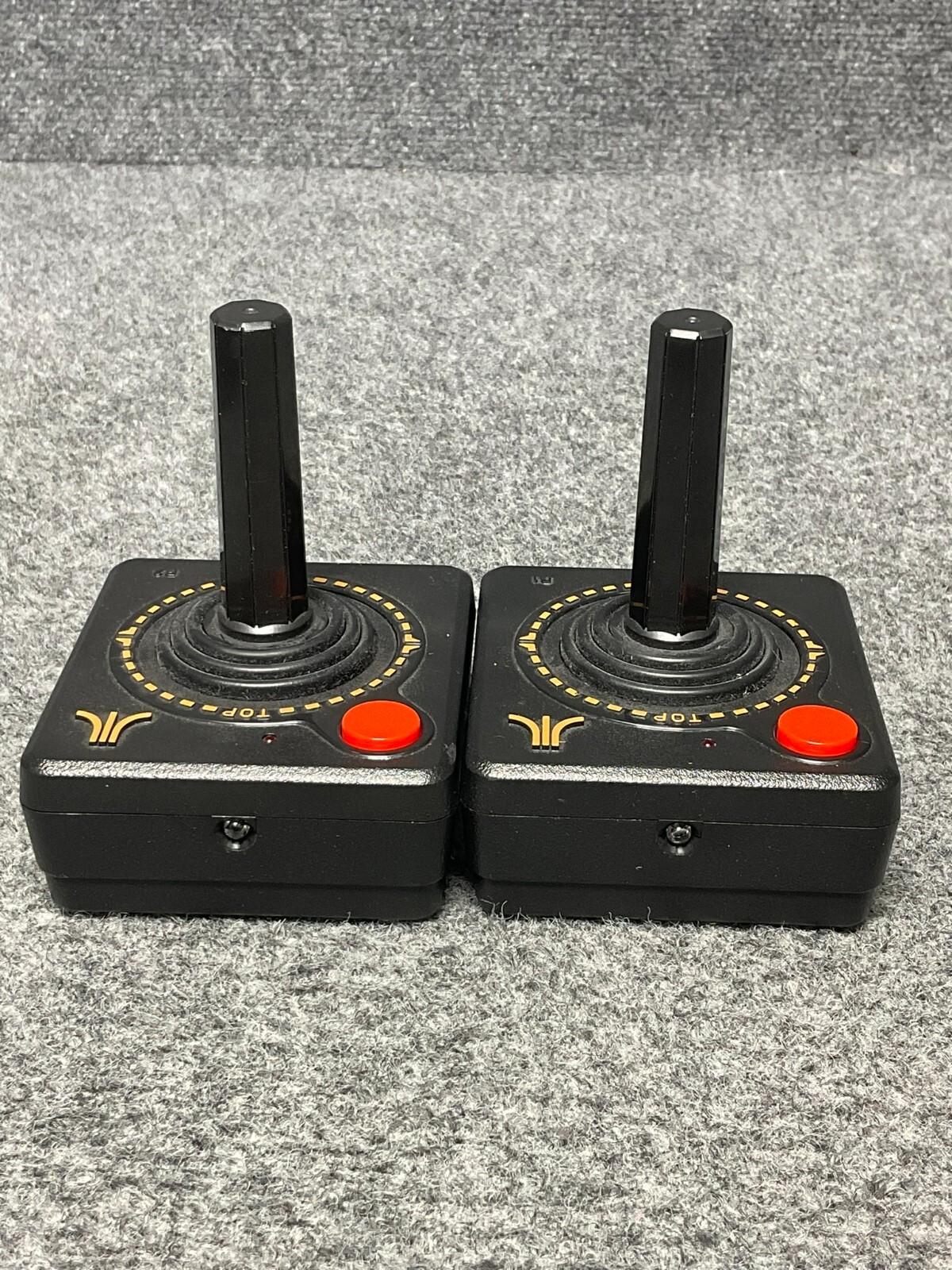 Atari Flashback 5 Console Classic Games 2 Controllers Adapter Used