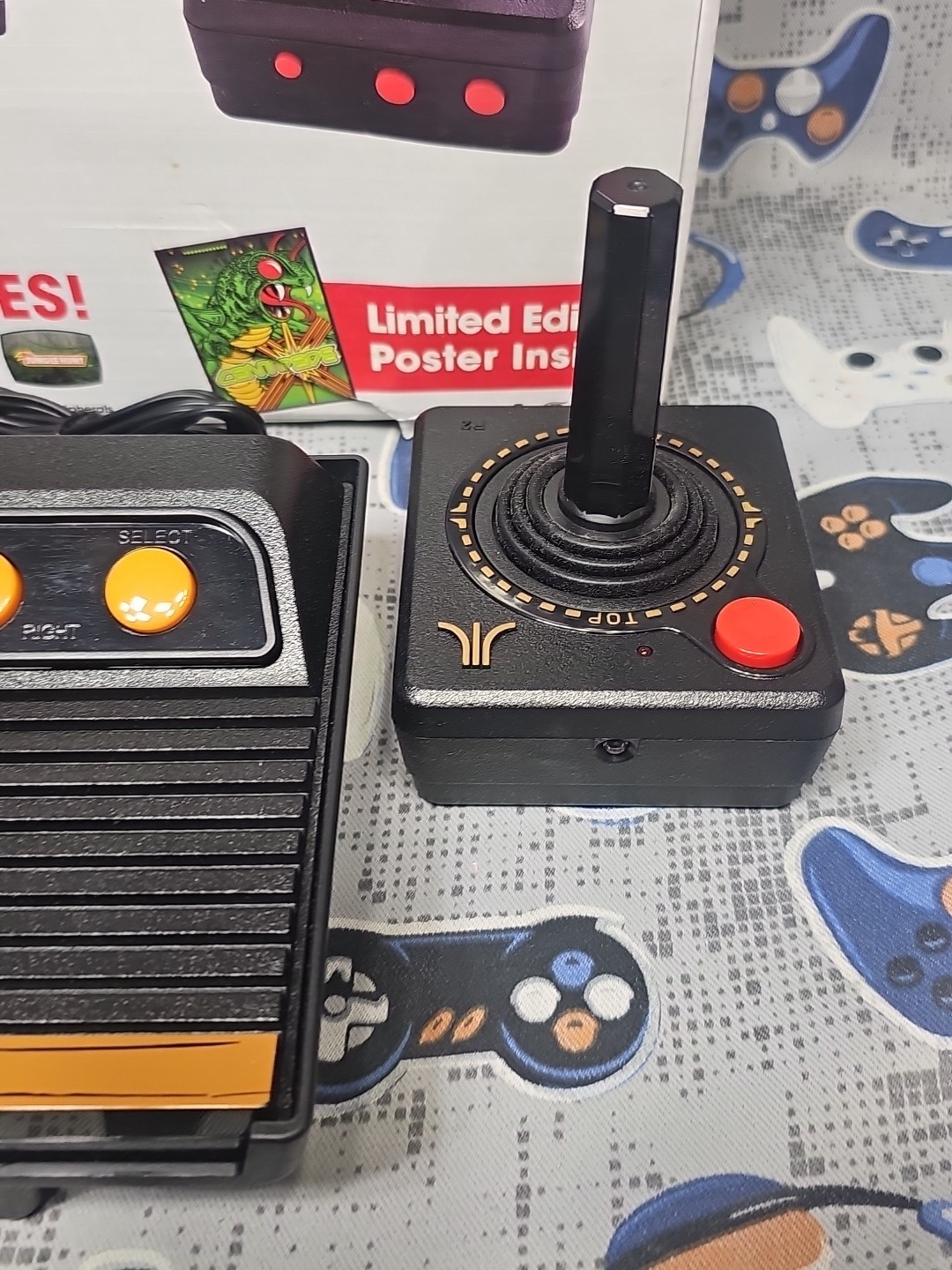 Atari Flashback 4 Classic Game Console 76 games Complete in Box W/Poster