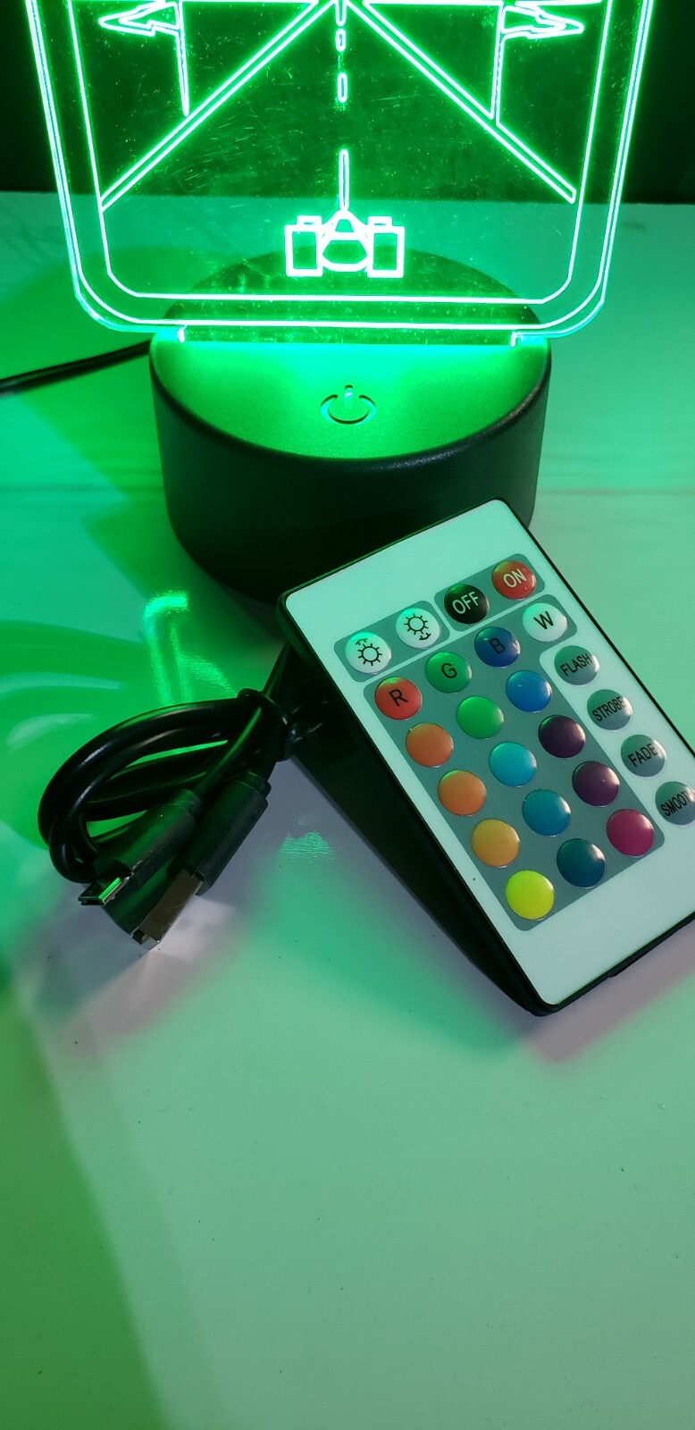 Vectrex led light with remote (show it off) will display 8 different colors