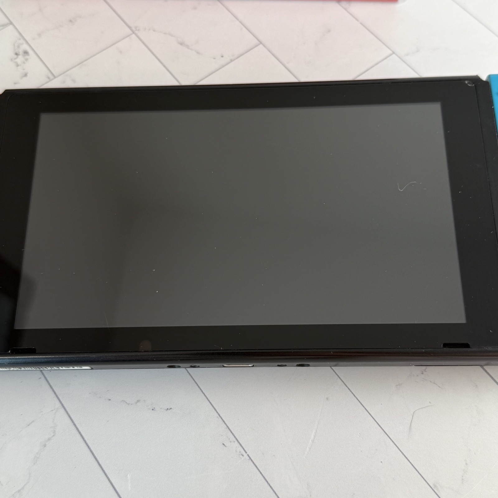 Nintendo Switch Model HAC-001 Console 32GB + 128 GB microSD See Photos! #H954