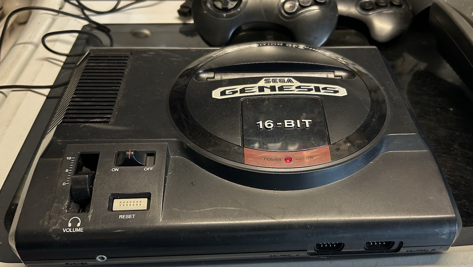 Sega Genesis Console 1601 with controller/hookups with ext port And More