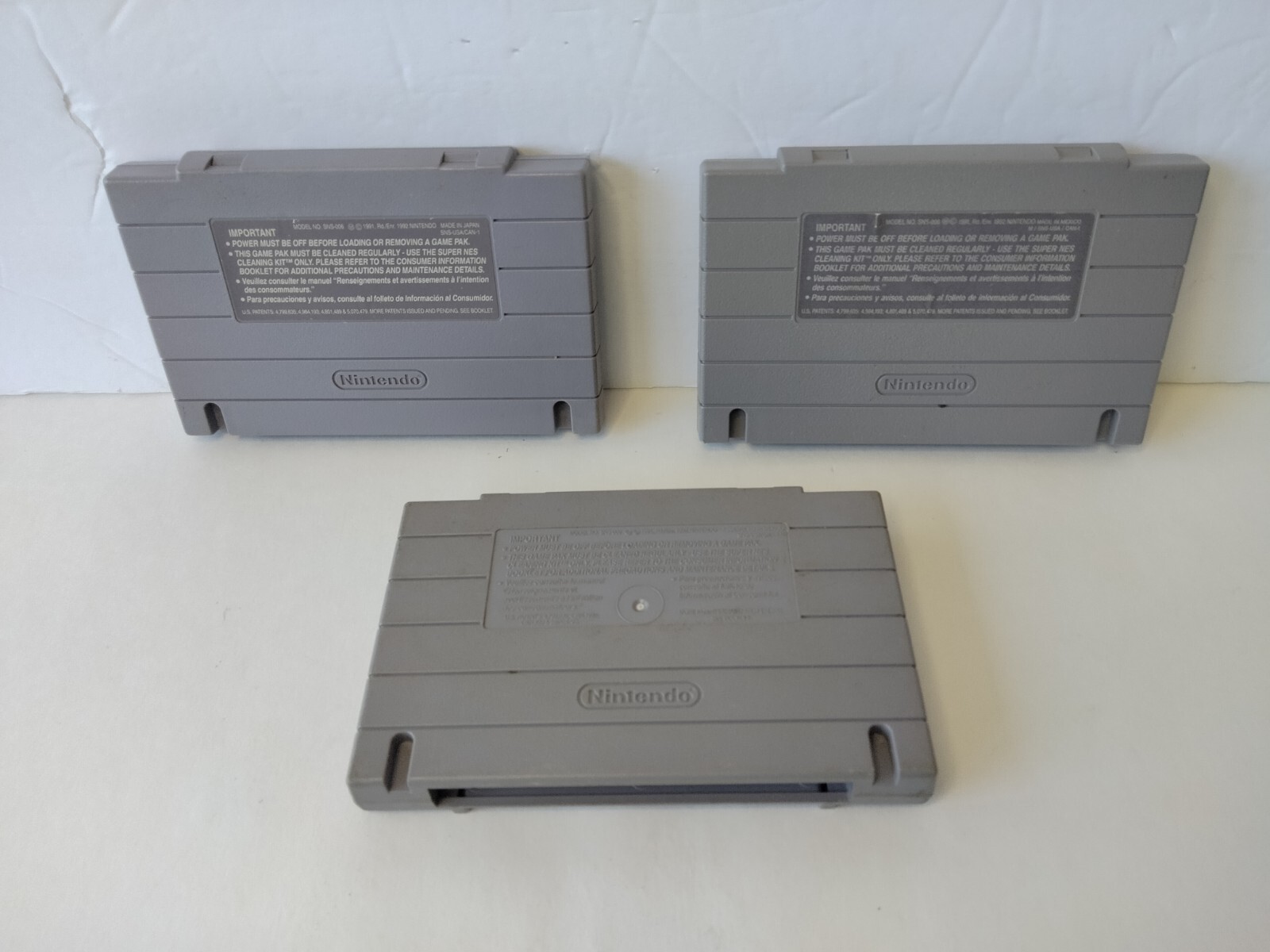 Super Nintendo Console SNES Controller & Game Bundle