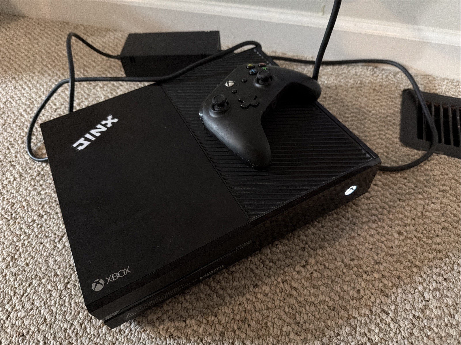 Xbox One Console – Original Model – 1 Controller – Fully Working