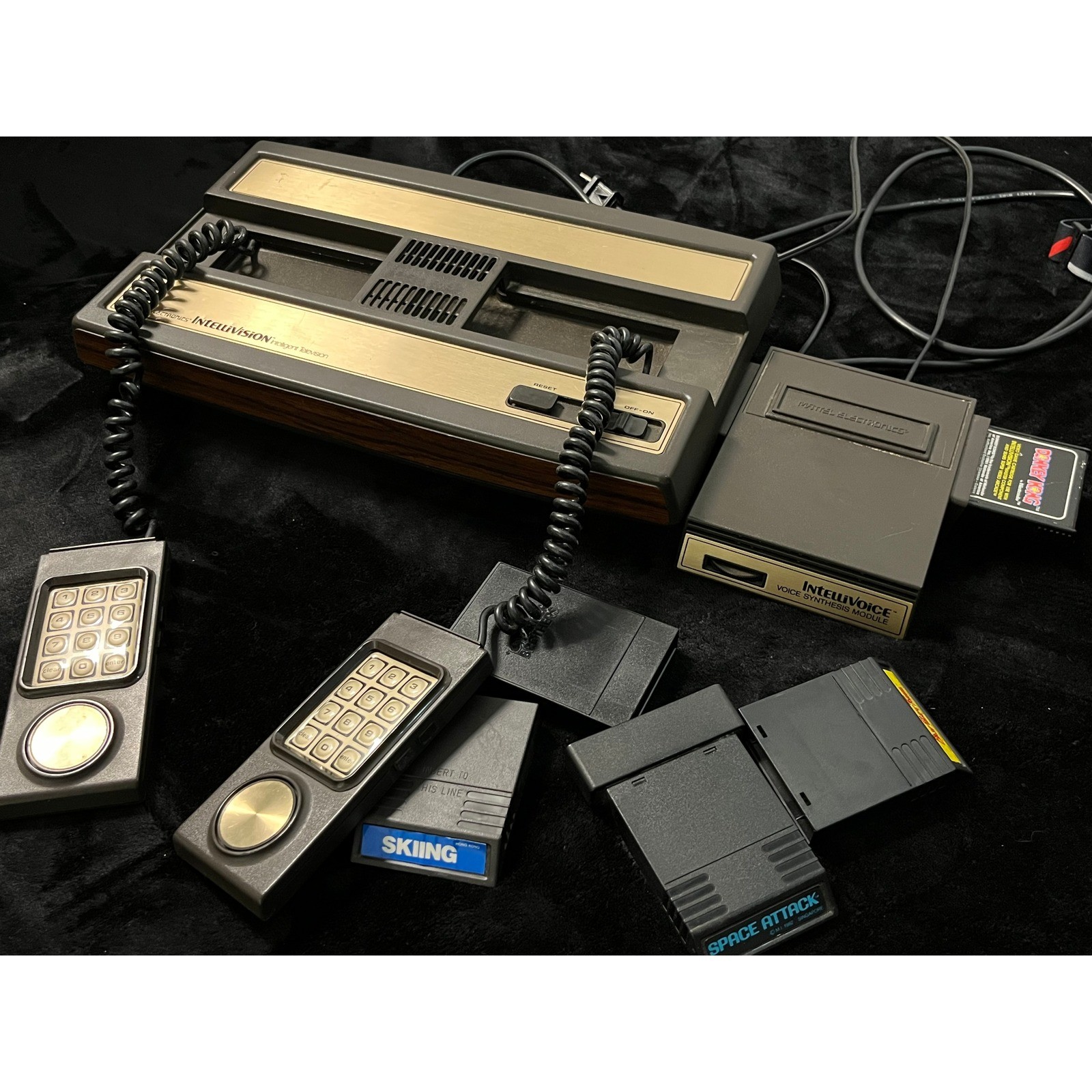 Mattel Electronics Intellivision Model 2609 Console Bundle IntelliVoice 5 Games
