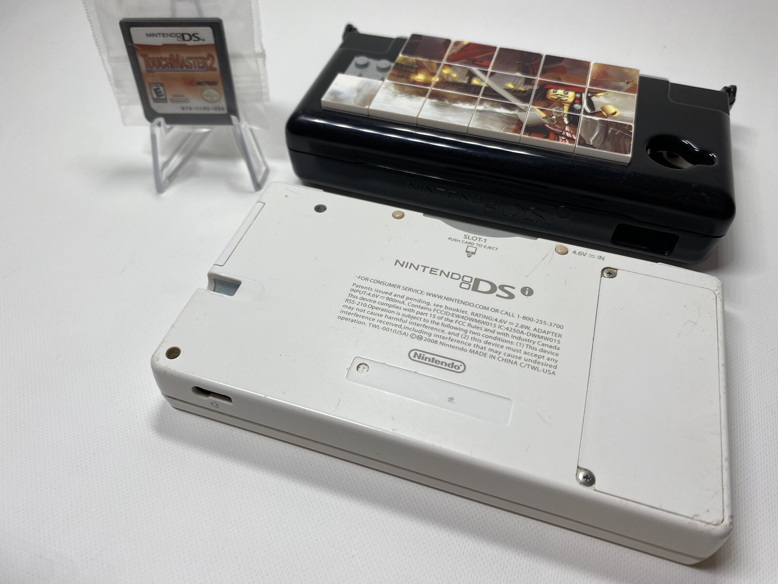Nintendo DSi Handheld Console White No Power Adapter No SD Card No Stylus 2008