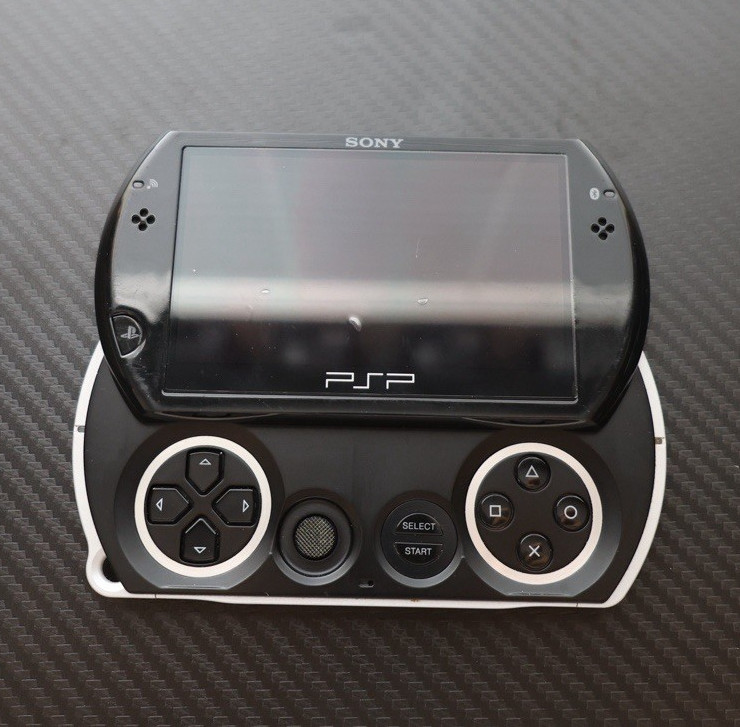 Sony PSP Go Handheld System 16GB Black/Silver Wi‑Fi Region Free PSP-N1000