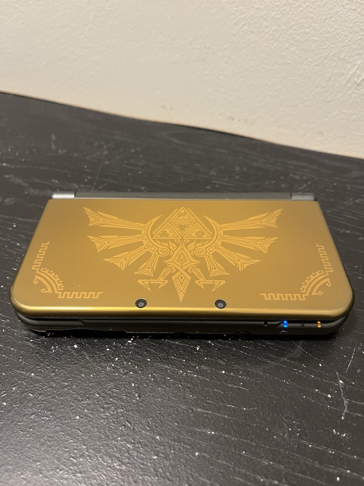 “new” Nintendo 3DSXL HYRULE Special Edition Dual IPS Screens