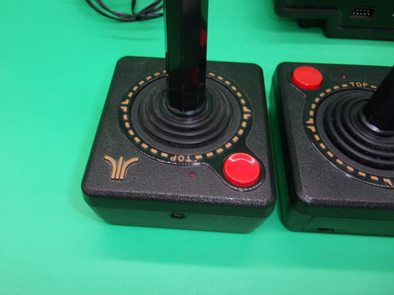 Atari Flashback 5 Classic Game Console With 2 Controllers & Power Cord – Tested