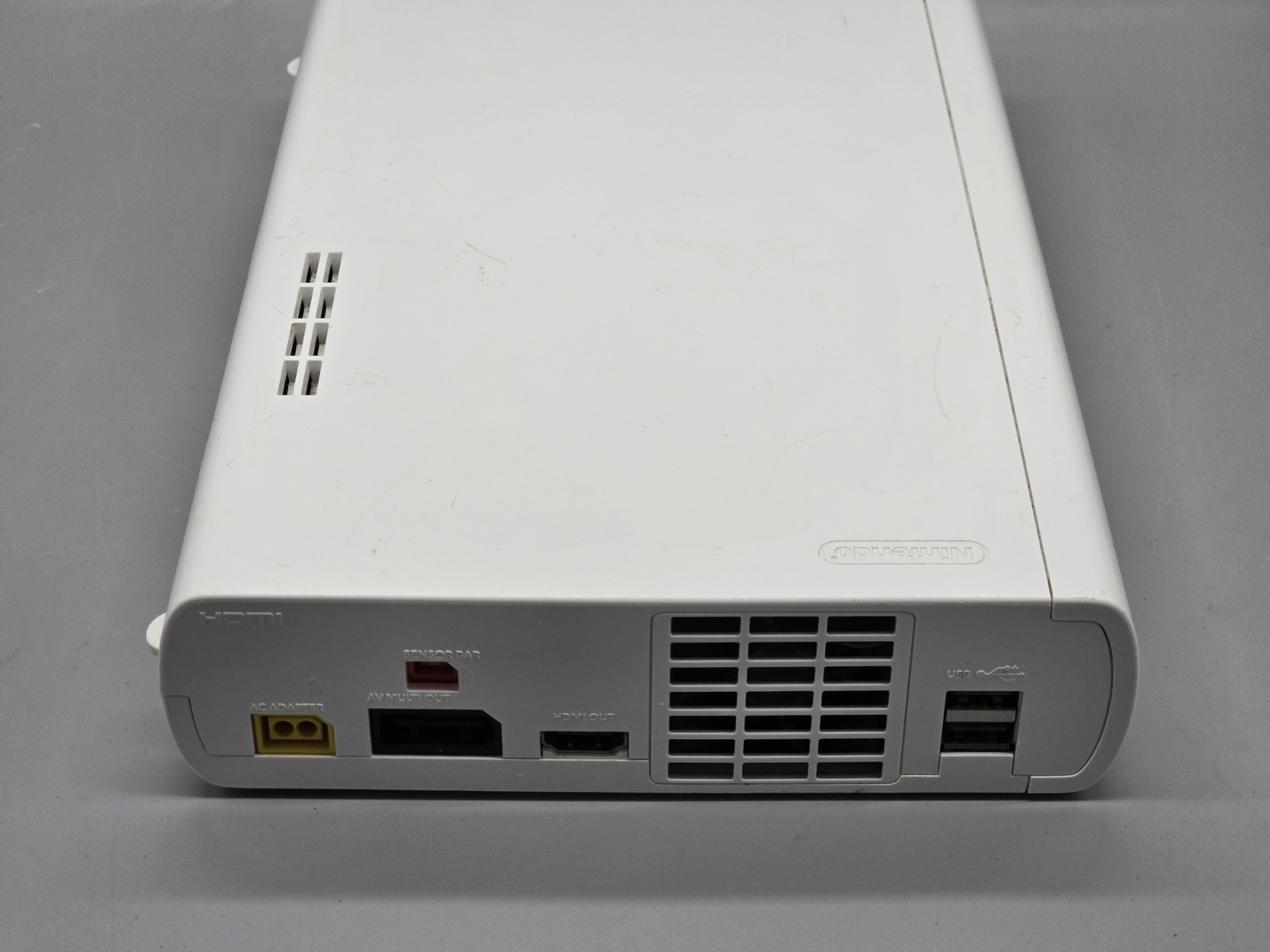 Nintendo Wii U Console Only White 8GB WUP-001 (02) For Parts