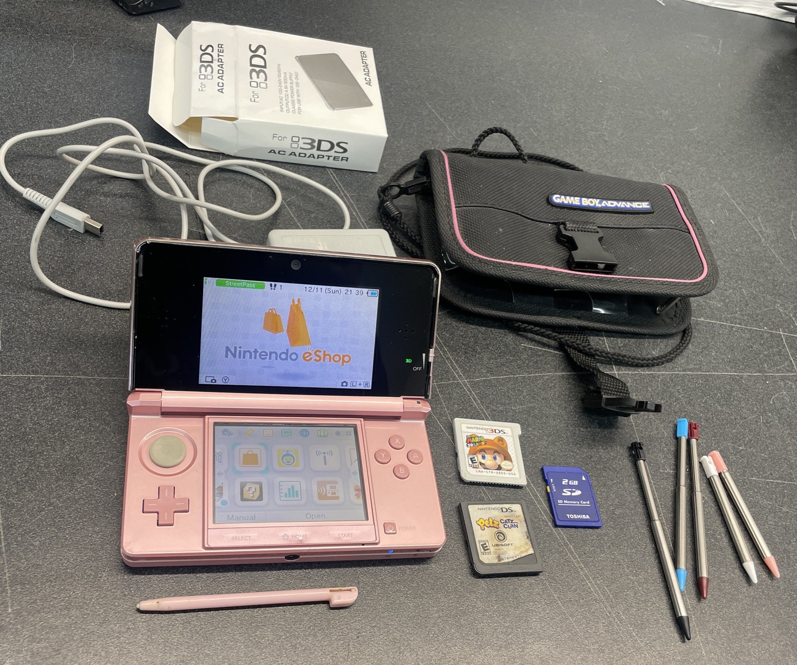 Nintendo 3DS Misty Pink + Extras – Tested Works – Super Mario Land 3DS 2GB Used