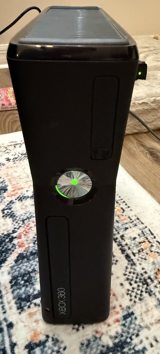 Xbox 360 250GB Black Console With 13 Games, 2 Control, Head set, Microphone