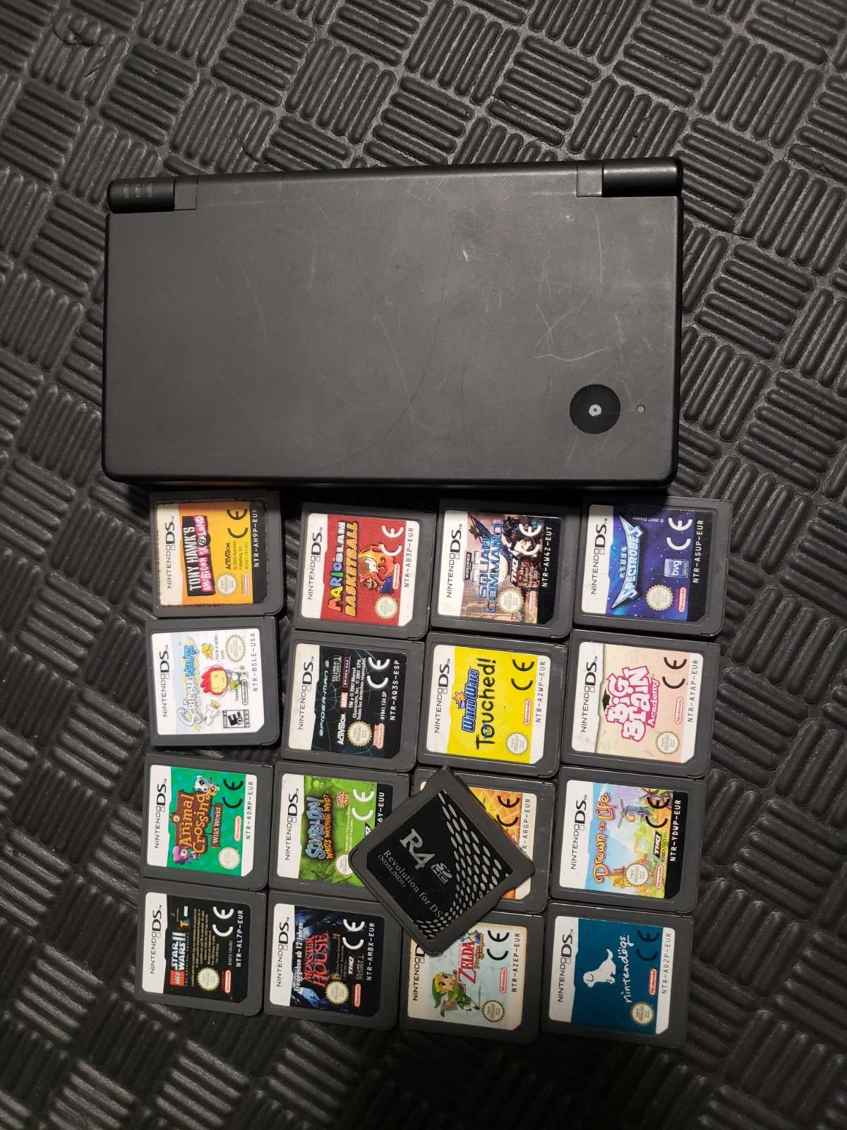 Nintendo DSi Launch Edition Black Handheld System
