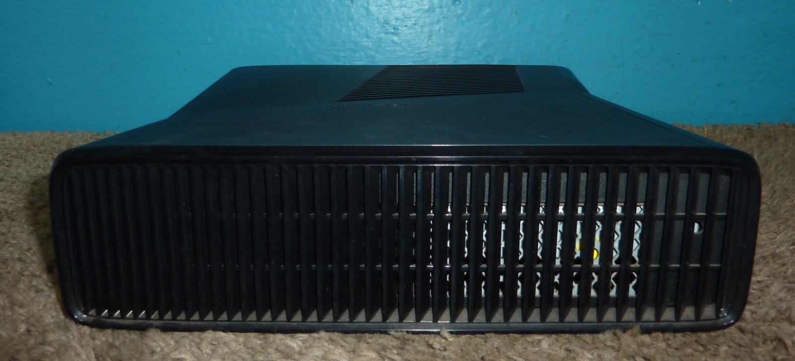 Xbox 360 Console Model 1439 w/ Kinect & 9 Games