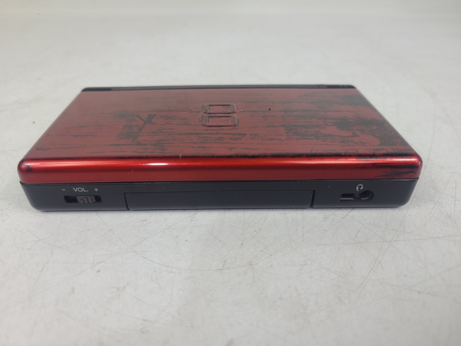 Nintendo DS Lite Handheld Game Console USG-001 With Charger & Stylus