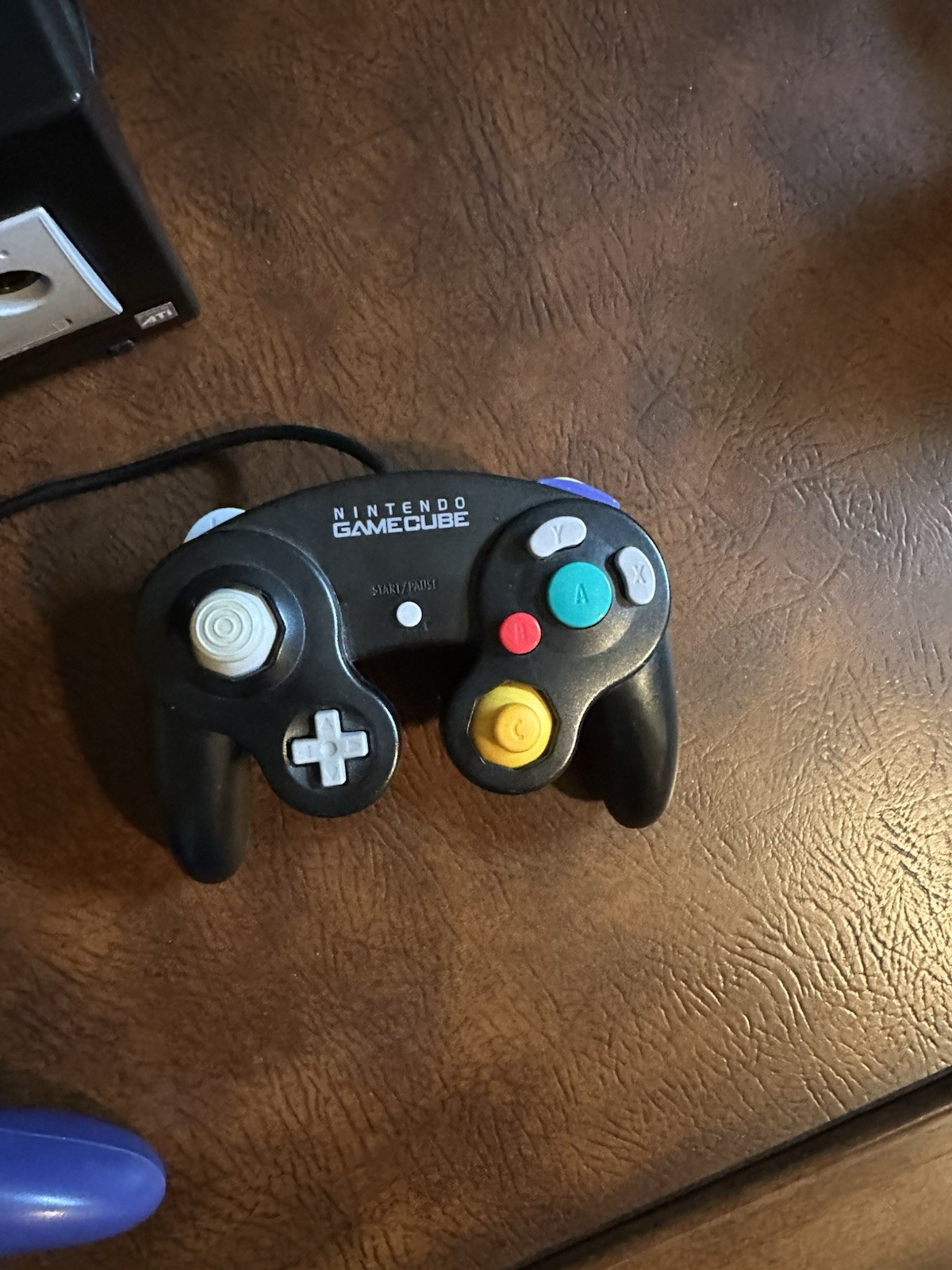 Nintendo GameCube Console Black/Silv w/ Power Adapter AV Cable & 2 Controllers