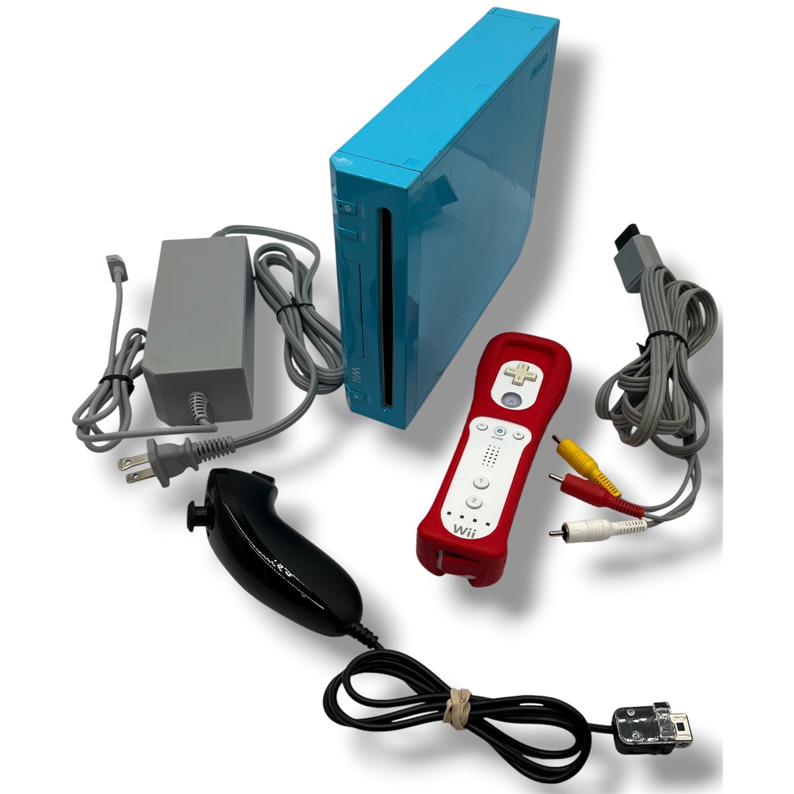 Nintendo Wii Console Cyan Blue RVL-101 Bundle Remote Nunchuk AC AV Cables