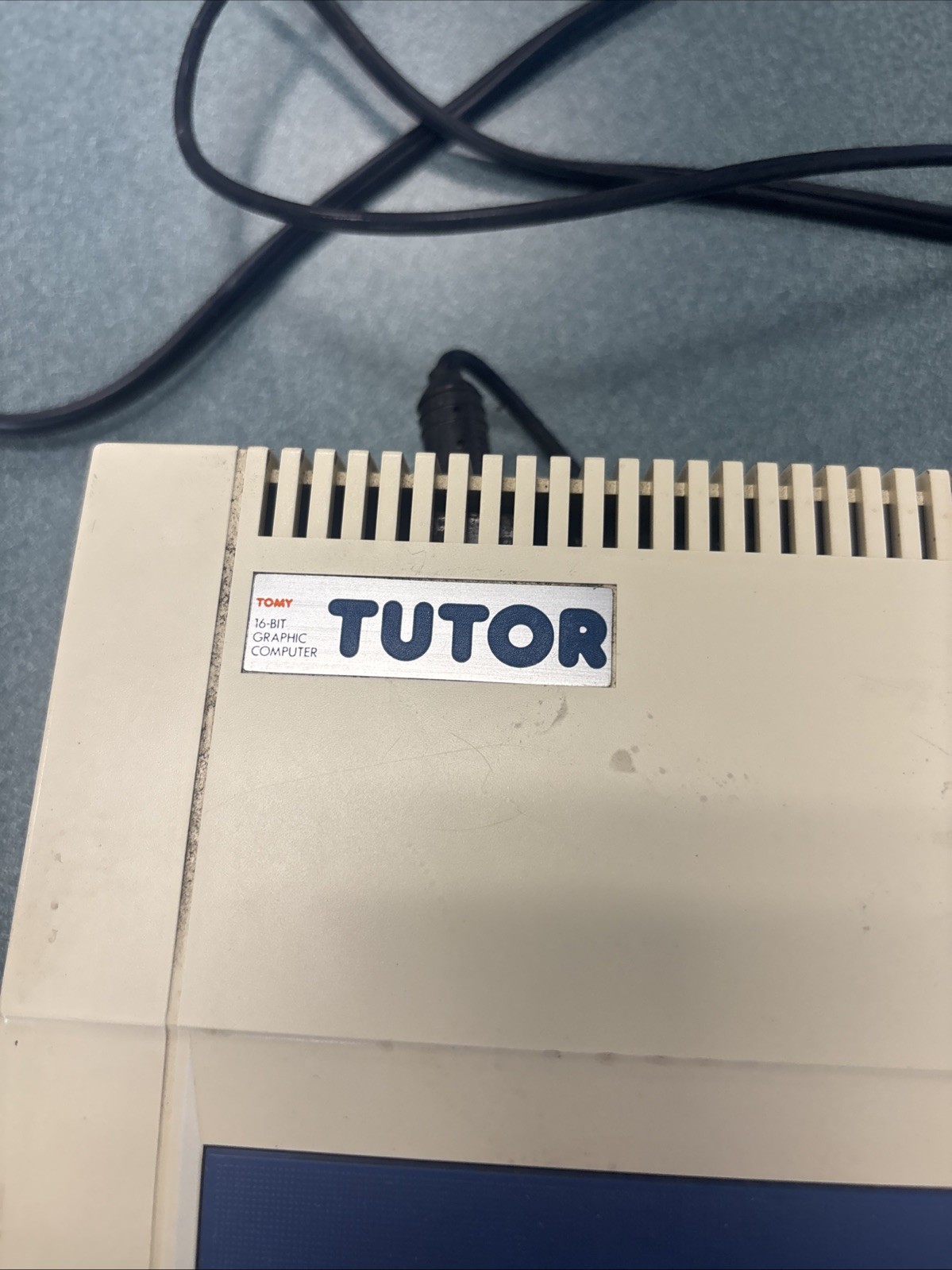 Tomy Tutor Computer – POWERS ON (NOT TESTED)