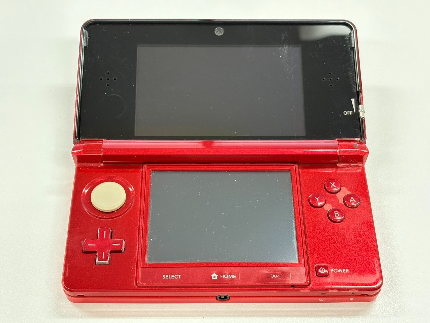 Nintendo 3DS Console Flare Red w/battery charegr (Good) B-8