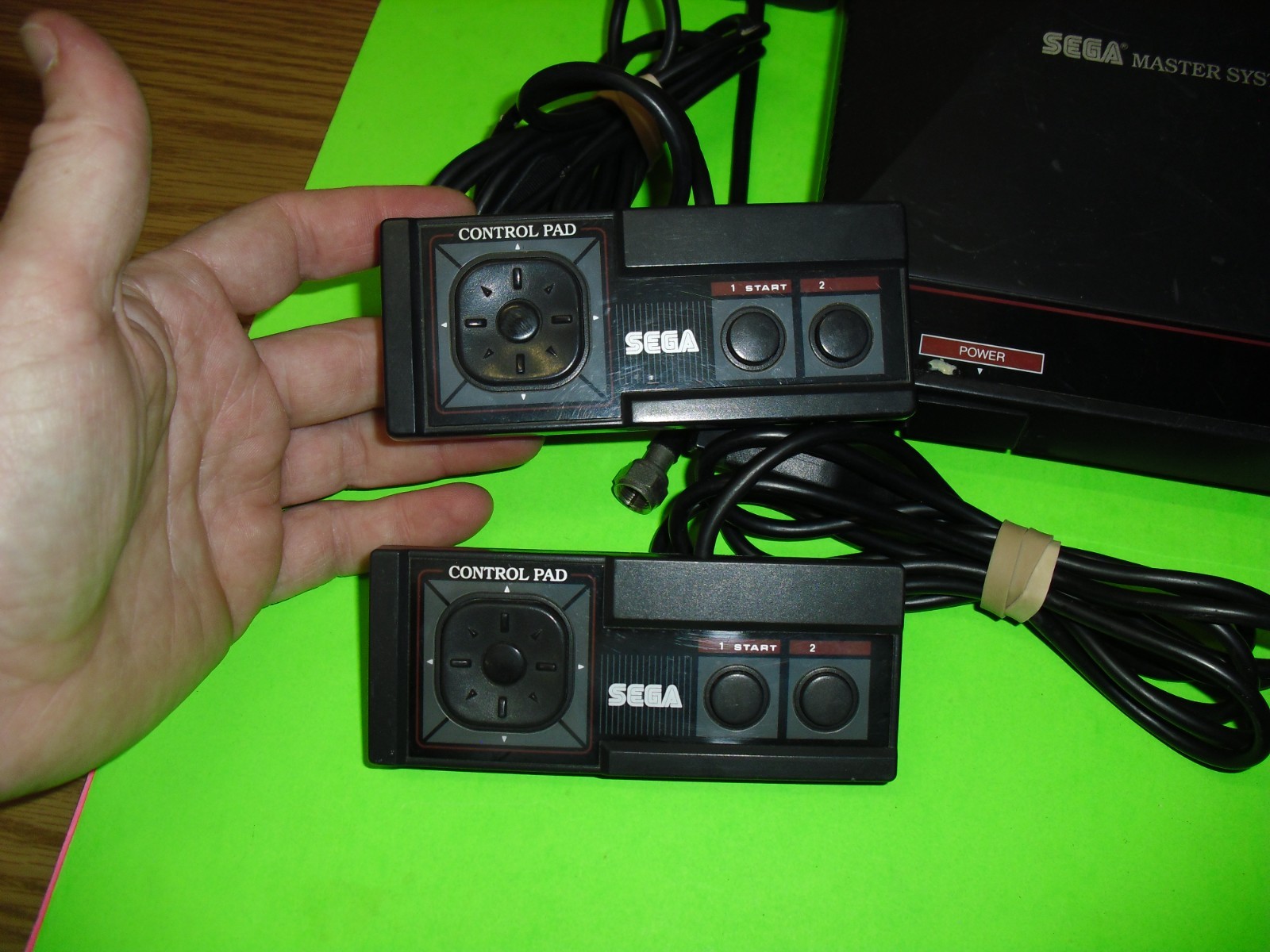 Sega Master System console w/ Control Stick & 2 controllers & Light Gun TESTED!