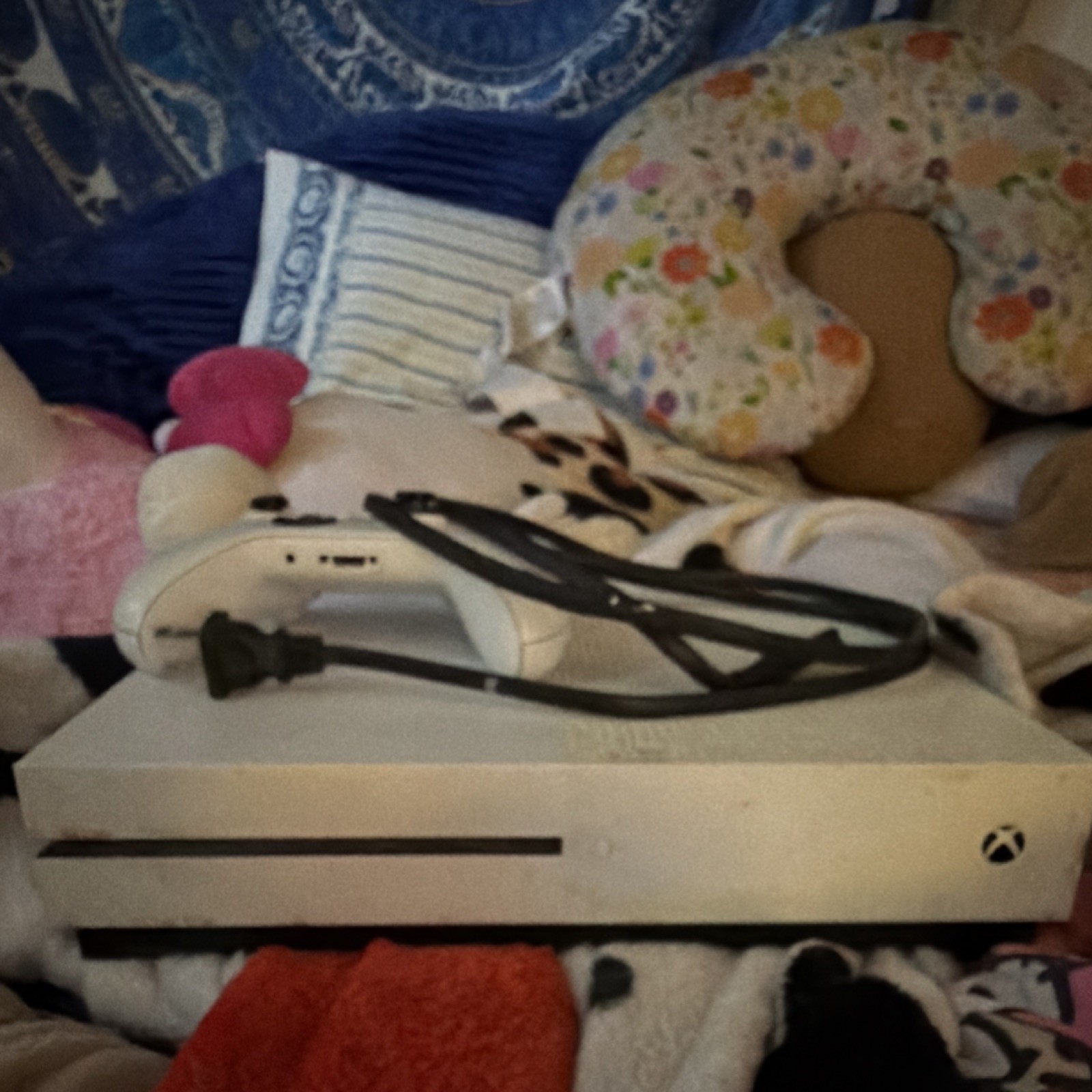 Microsoft Xbox One S White Console with Controller & Power Cable, Model 1681