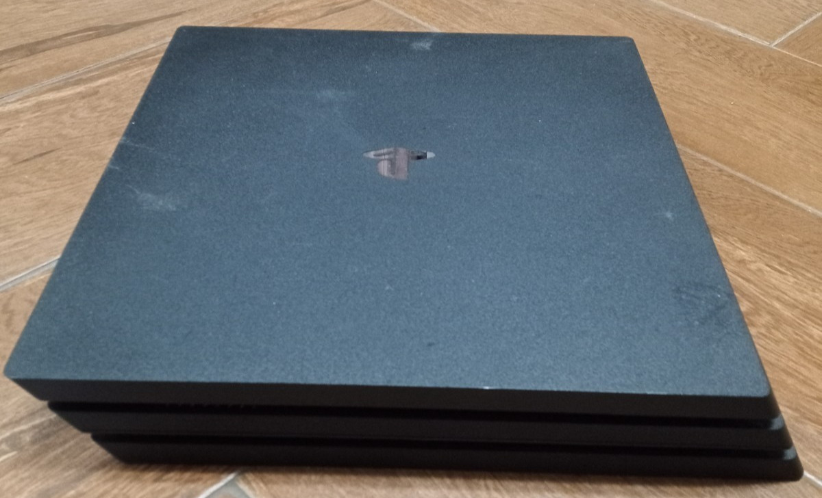 (MA2) Sony PlayStation 4 Pro 1TB CUH-7215B Console – Black