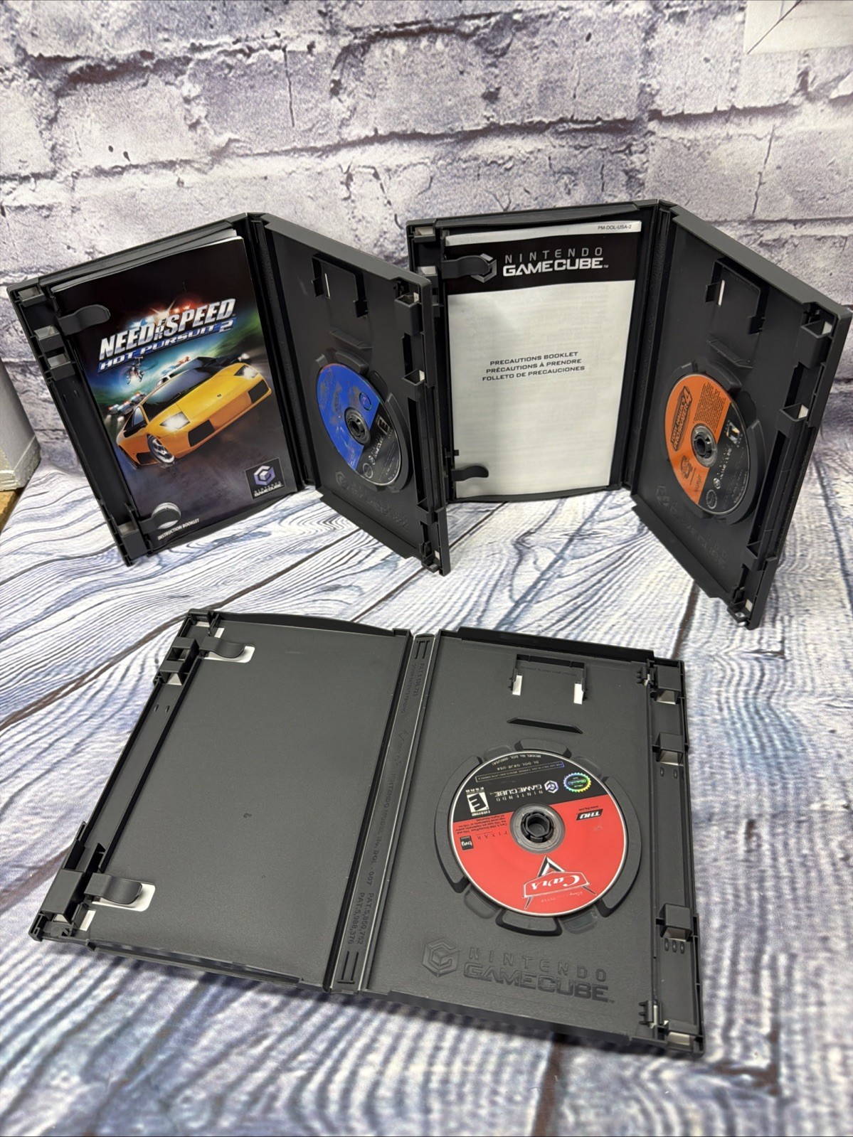 Nintendo GameCube Black Console Bundle W/ Cords & 30 Games. Tested Read Descript