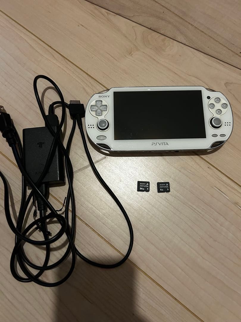 Excellent PlayStation Vita Wi-Fi Console Crystal White PCH-1000 w/64GB&4GB