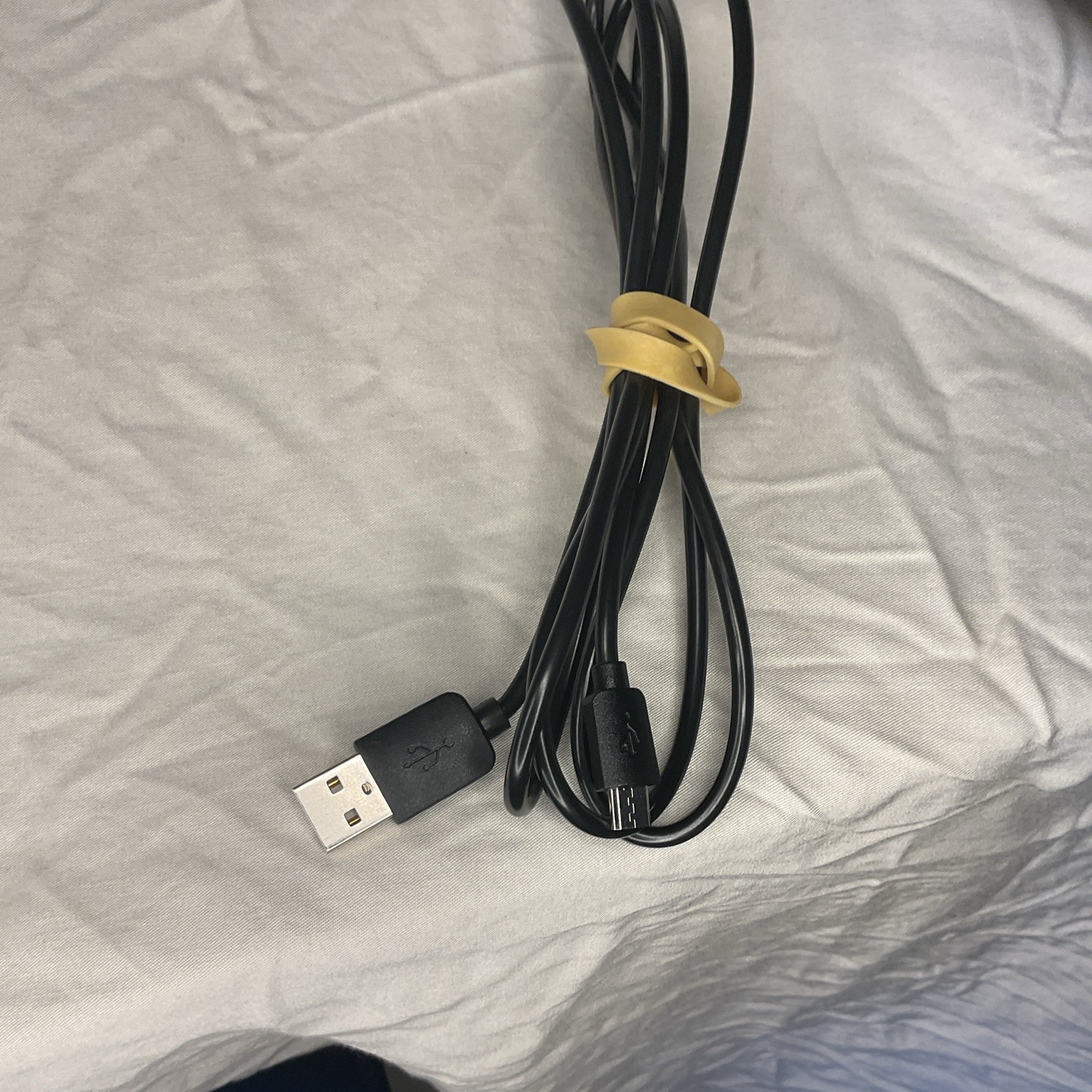 NES Classic Mini with Controller and Cables