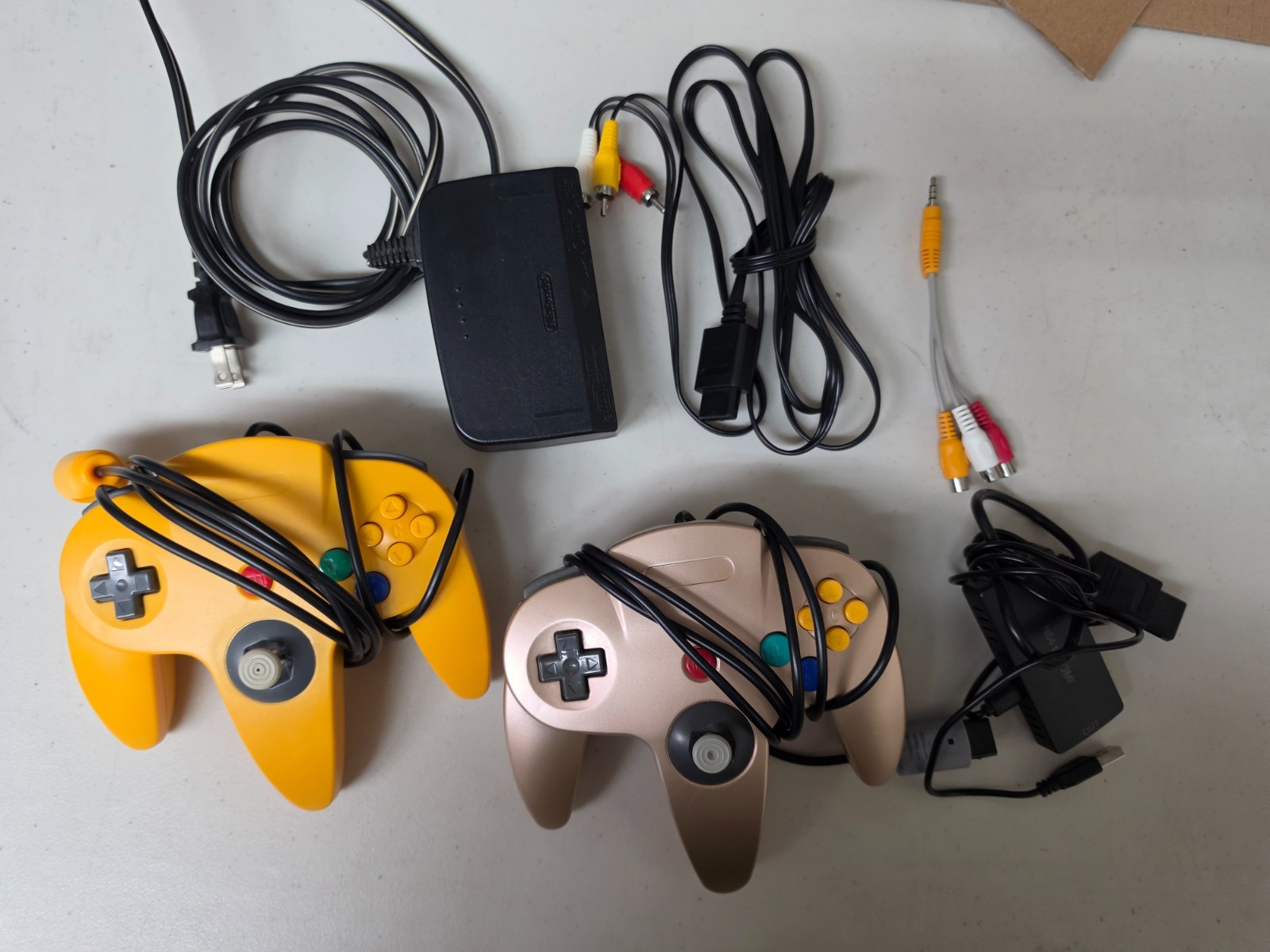 Nintendo 64 Console Bundle N64 Cords Controllers Memory Card and Expansion Pack