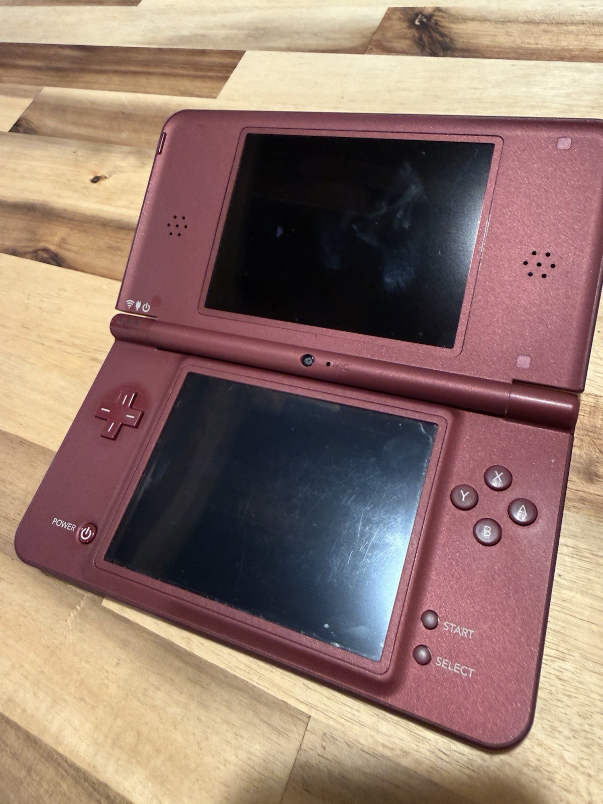 Nintendo DSi LL (US SELLER)