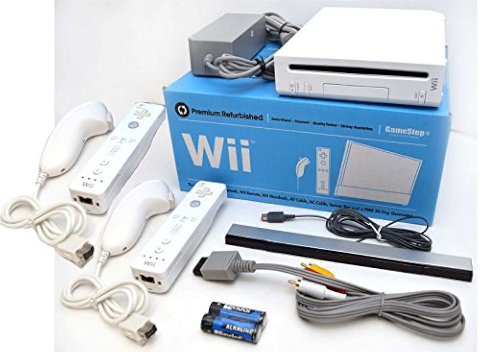 Nintendo Wii Video Game System 2 Remote 2 Nunchuk Bundle Console Video Game